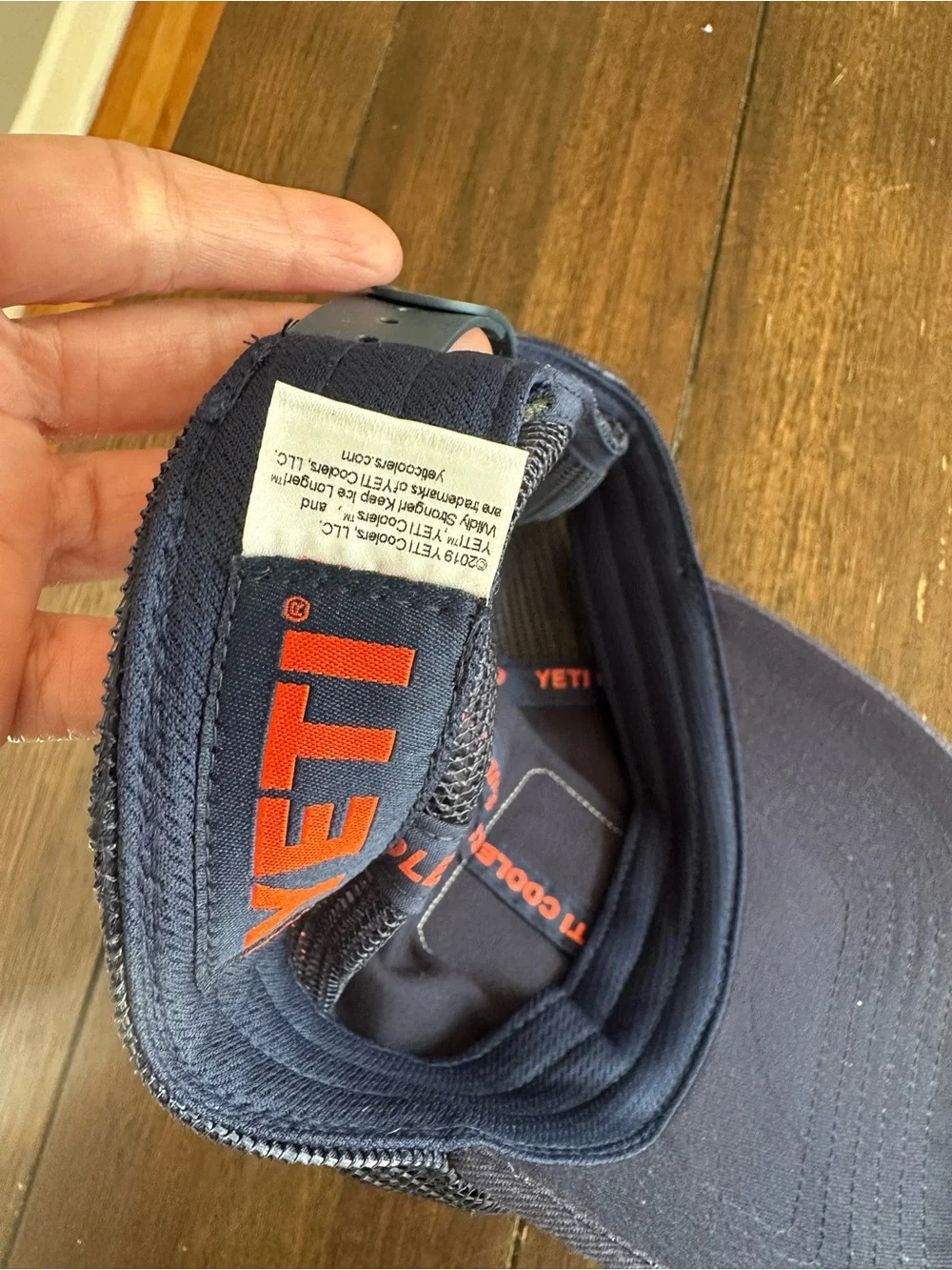 Yeti logo hat